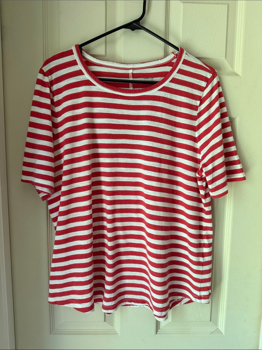 Banana Republic Red and White Striped Short Sleeve Tee